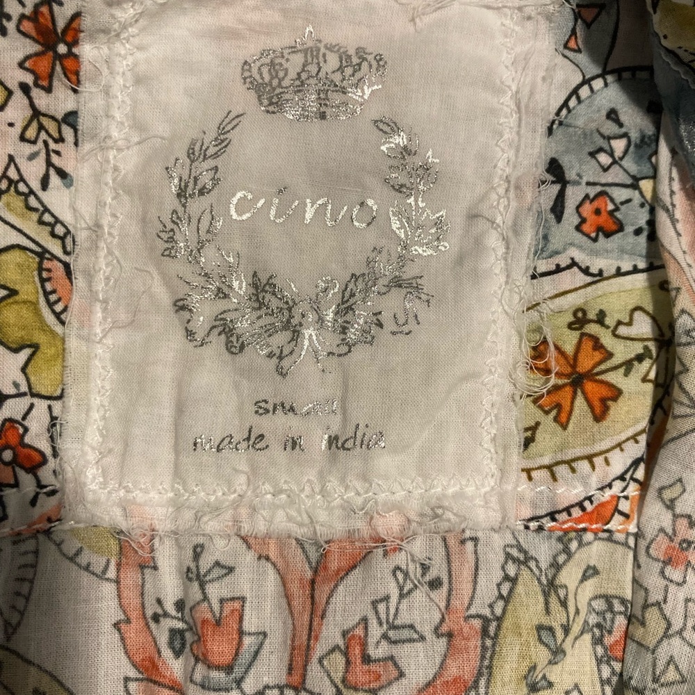 Cino brand “Marquesa” shirt - LIKE NEW! - Picture 3 of 3